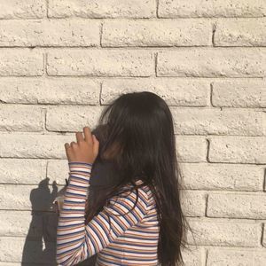 Meet your Posher, Nghi